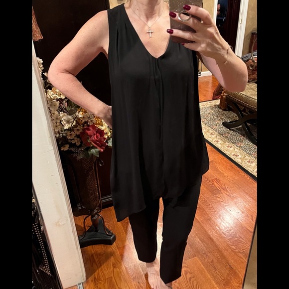 White House Black Market Asymmetrical Tank Style Top Size S - Picture 16 of 16